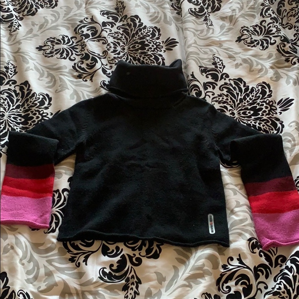 DKNY Jeans Turtle Neck Sweater